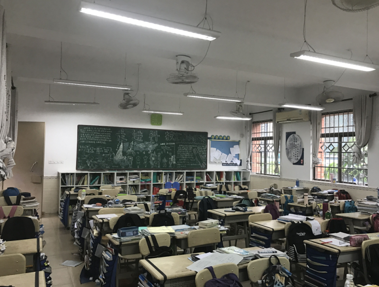 中小學(xué)教室照燈明存在哪些問題？